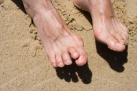 When Toes Cross or Overlap in Adults and Infants